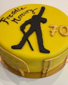 narozeninov_dort_lut_Freddie_Mercury