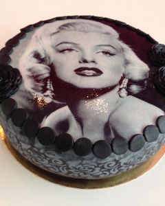 Narozeninov_ern_s_Marylin_Monroe